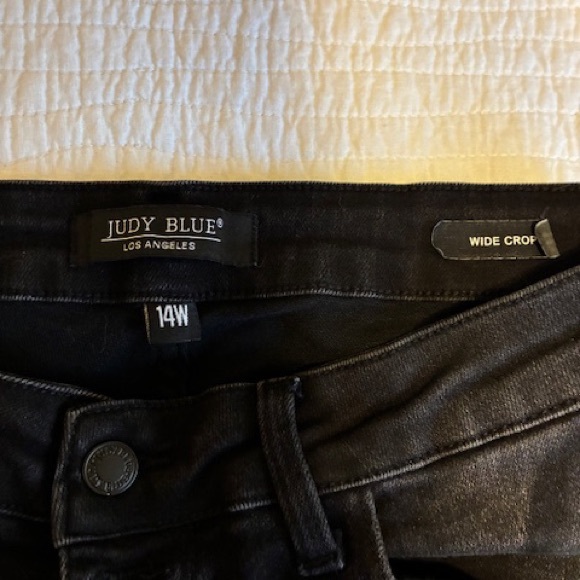 Judy Blue Black Flare Jeans with Frayed Hem - Picture 2 of 9